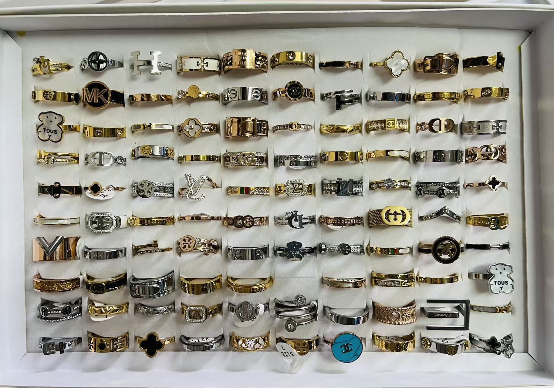 100pcs ring bundle 160usd random item