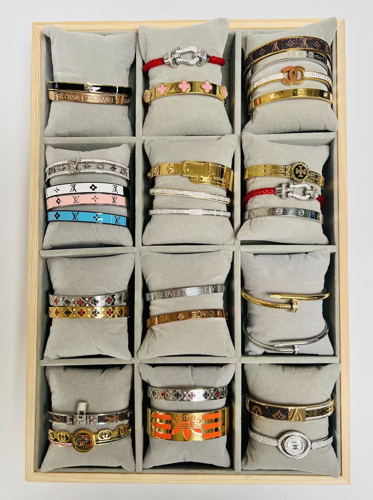 100usd get 30pcs random bangle